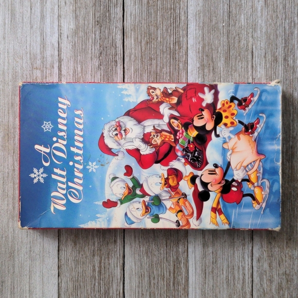 A Walt Disney Christmas vintage VHS - Picture 1 of 4